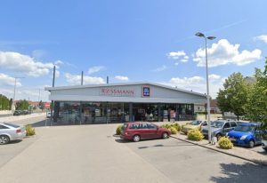 Aldi csarnoképület