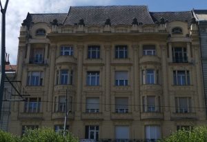 Társasház